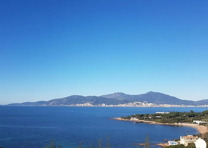 Soleil Topaze - 68 M2 - Terrasse - Jardinet - Transats - Vue Panoramique Sur Toute La Baie 포르티씨오