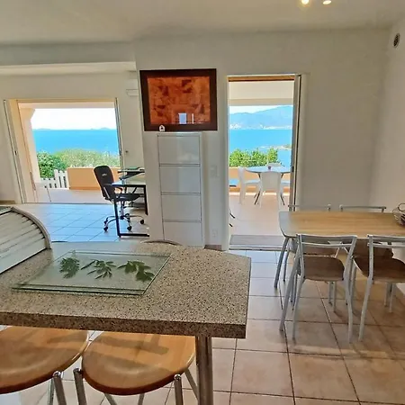 Soleil Topaze - 68 M2 - Terrasse - Jardinet - Transats - Vue Panoramique Sur Toute La Baie * 포르티씨오